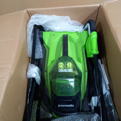 GREENWORKS GMAX CORDLESS LAWNMOWER 40V