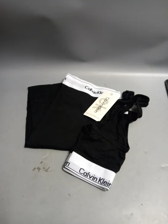 BOXED CALVIN KLEIN LADIES LEGGINGS AND CROP TOP SET BLACK SMALL