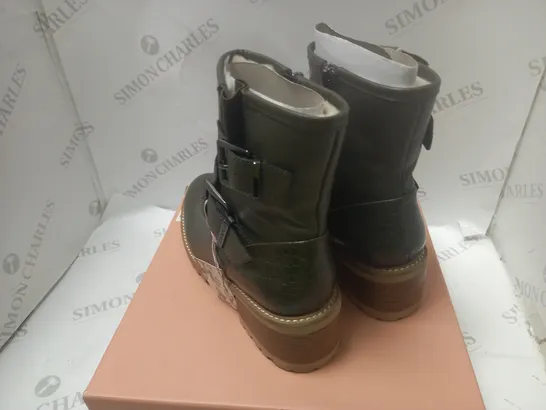 BOXED CORNELLA KHAKI LEATHER BOOTS - SIZE 7