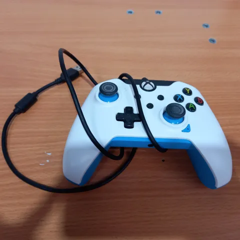 PDP ION WHITE XBOX WIRED CONTROLLER