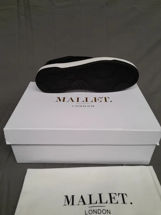 BOXED PAIR OF MALLET LONDON BLACK MALLET BENNET SIZE 8 