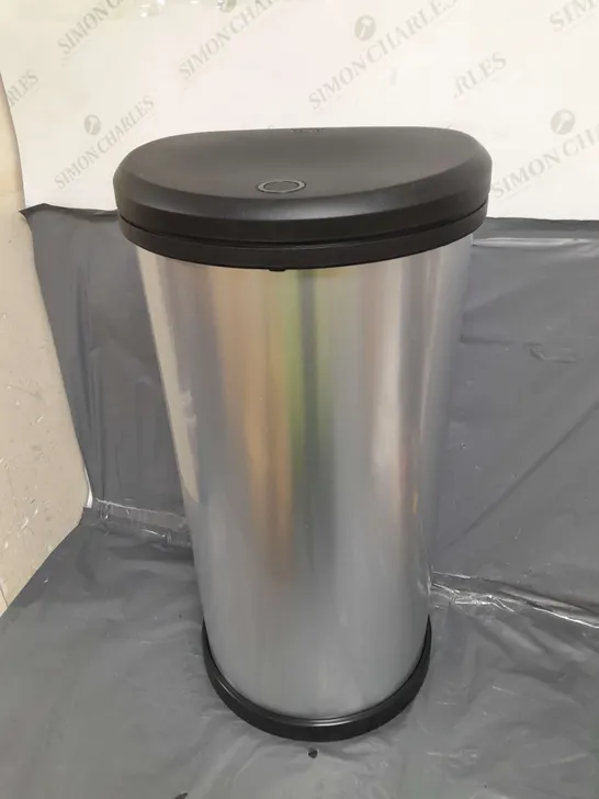 CURVER DECO BIN - 40L 