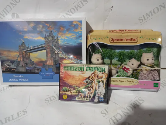 BOX OF APPROXIMATELY 10 ASSORTED TOYS AND GAMES TO INCLUDE TOMOVING 100 PIECE JIGSAW PUZZLE, SYLVANIAN FAMILIES WOOLLY ALPACA FAMILY, LEGEND OF THE AMAZON WOMEN SPECTRUM 48K GAME, ETC