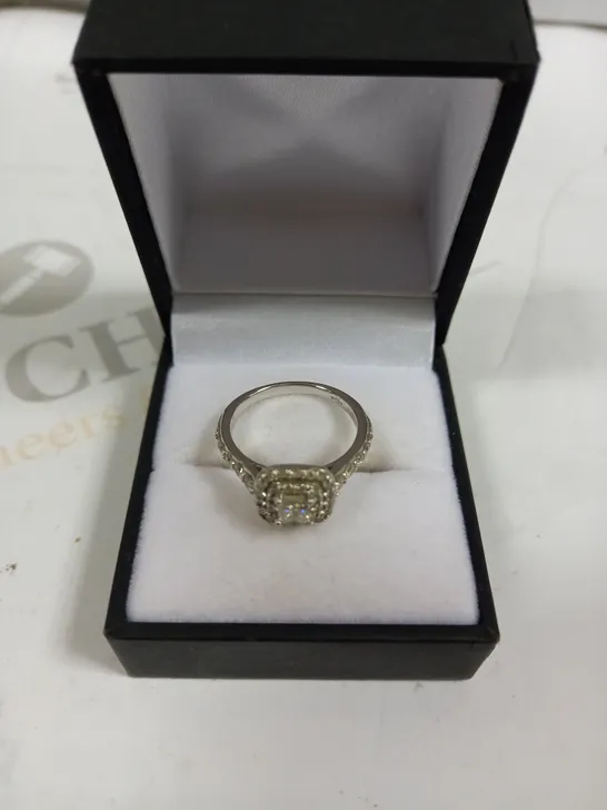 CHAPELLE WHITE DIAMONDS CLUSTER RING - SIZE UNSPECIFIED