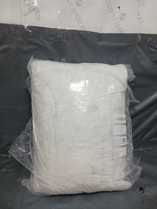 GOOSE DOWN FEATHER PILLOW 