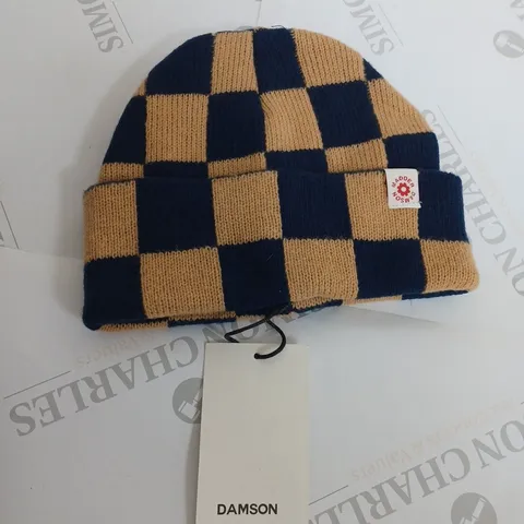 DAMSON MADDER CHECKERED BEANIE 