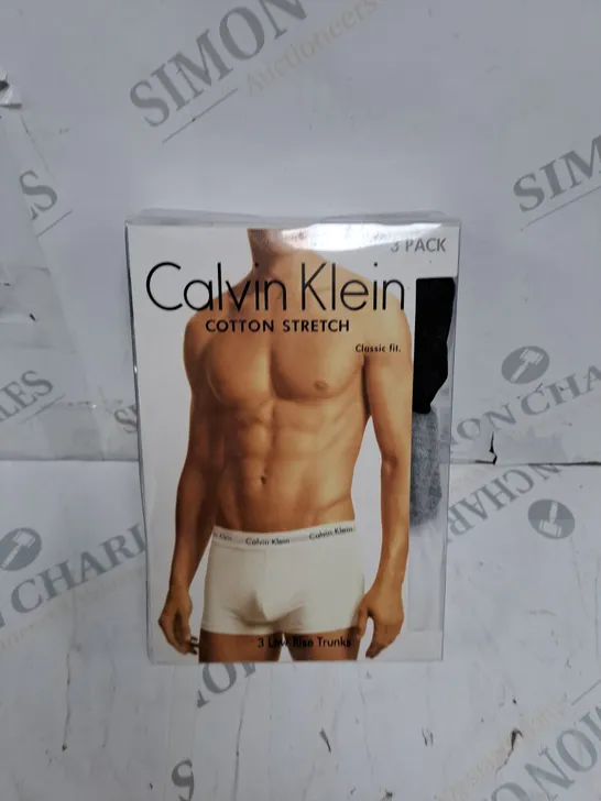 SET OF 3 CALVIN KLEIN BOXERS MEDIUM - BLACK/WHITE/GREY 