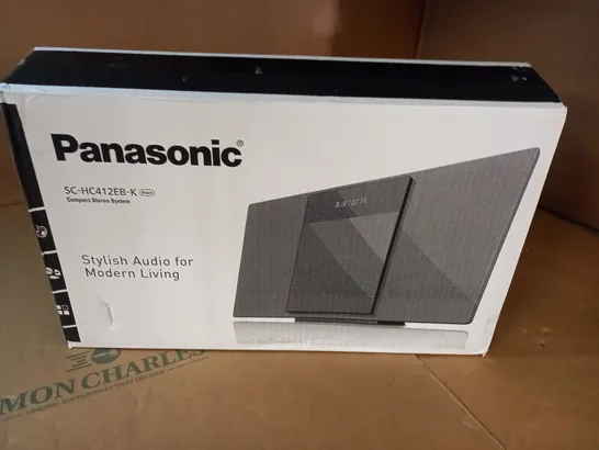 BOXED PANASONC COMPACT STEREO SYSTEM - SCHC412EB / BLACK