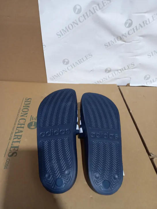 BOXED PAIR OF ADIDAS SLIDERS SIZE 7