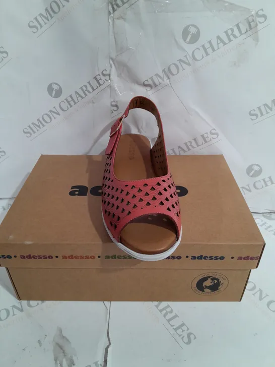 ADESSO SALMON PINK SANDLE - EU 5