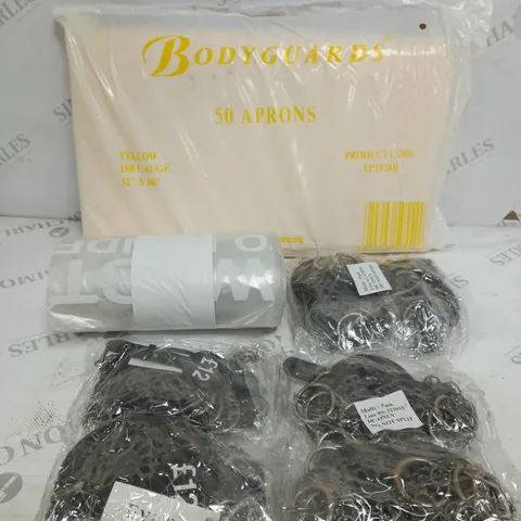 BOX OF APPROXIMATELY 10 ITEMS TO INCLUDE APRONS, BAGS, KEY CHAINS ETC