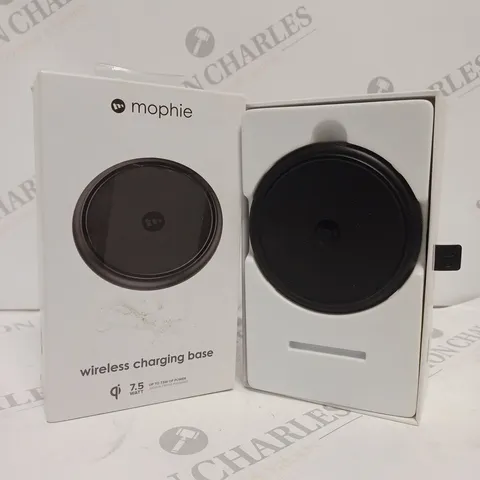 BOXED MOPHIE QI 7.5W WIRELESS CHARGING BASE 