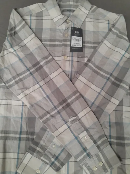 TU BUTTON-UP SHIRT IN GREY/BLUE CHECK SIZE MEDIUM