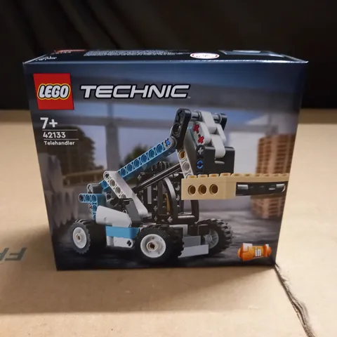 BRAND NEW LEGO TECHNIC 42133 TELEHANDLER