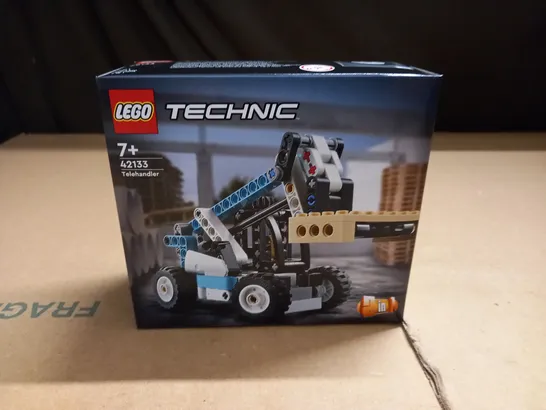 BRAND NEW LEGO TECHNIC 42133 TELEHANDLER
