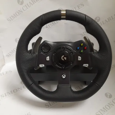 LOGITECH G920 DRIVING FORCE RACING WHEEL