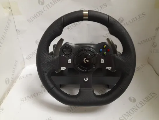 LOGITECH G920 DRIVING FORCE RACING WHEEL