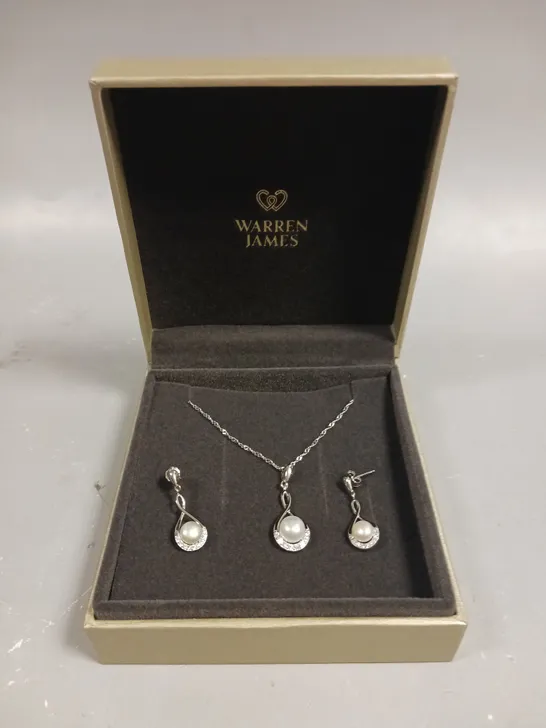 WARREN JAMES PEARL NECKLACE & EARRING SET 