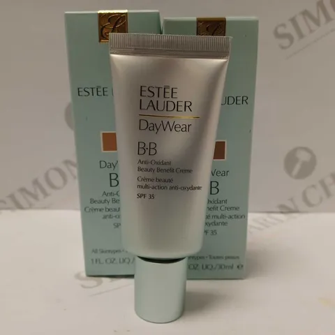 LOT OF 2 X 30ML ESTEE LAUDER DAYWEAR BB CREME - 02 MEDIUM & 2.5 MEDIUM/DEEP