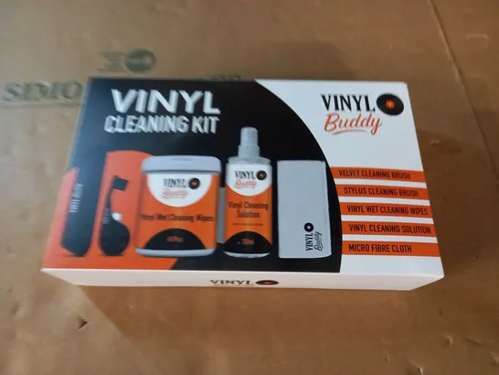 BOXED VINYL CLEANING KIT