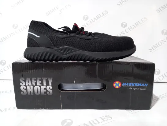 BOXED PAIR OF MARKSMAN SAFETY SHOES IN BLACK UK SIZE 10