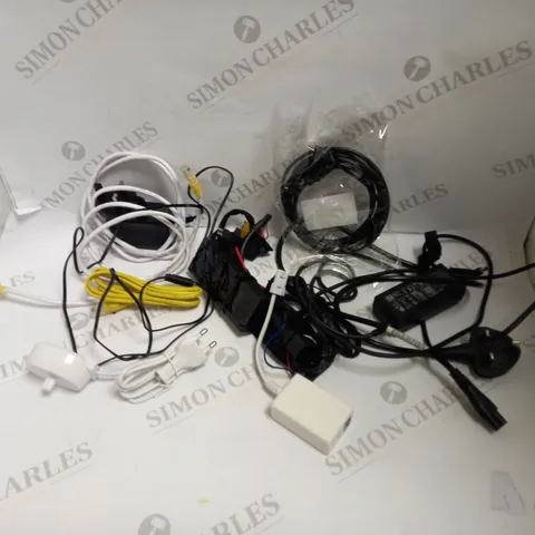 LARGE QUANTITY OF ELECTRICALS & ELECTRICAL CABLES OF VARIOUS TYPES TO INCLUDE TOOTHBRUSH CHARGER, POWER ADAPTER, ETHERNET CABLE, ETC