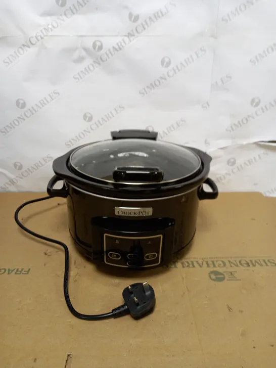 CROCK POT SLOW COOKER 