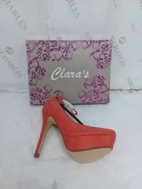 APPROXIMATELY 10 PAIRS OF BOXED CLARAS ROJO HEELS IN VARIOUS SIZES 