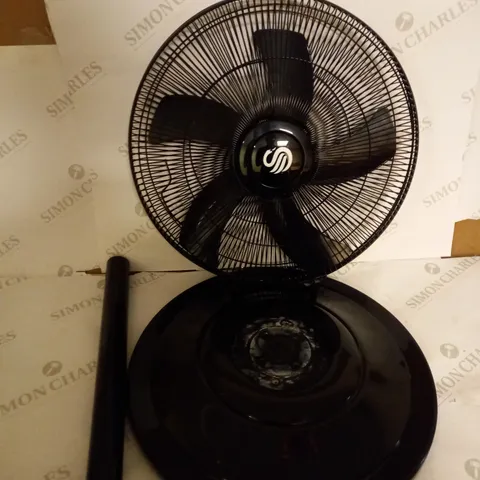 SWAN FREESTANDING 16 INCH ELECTRIC FAN