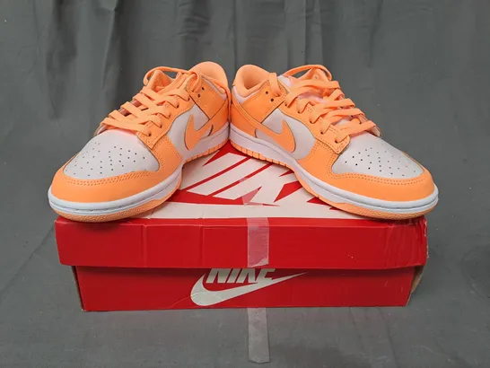 BOXED PAIR OF NIKE DUNK LOW SHOES IN BRIGHT ORANGE/WHITE UK SIZE 6