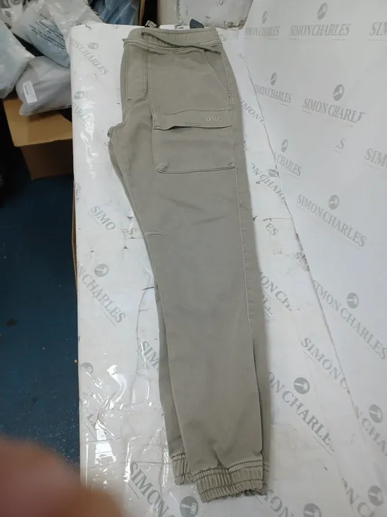 zara cargo pants size medium 