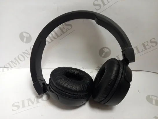 JBL WIRELESS HEADPHONES - SPECIFIC MODEL UNSPECIFIED