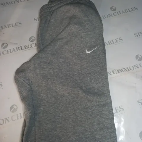 NIKE LOGO FLEECED TRACKSUIT BOTTOMS SIZE  S