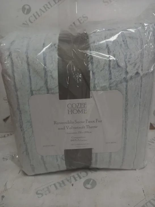 BOXED COZEE HOME REVERSIBLE SNOW FAUX FUR AND VELVETSOFT THROW