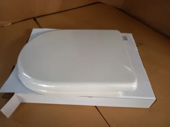 SEALED WHITE TOILET SEAT 