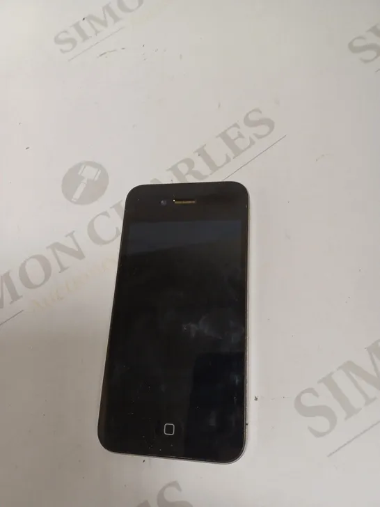 APPLE IPHONE 4 (A1332) SMARTPHONE 