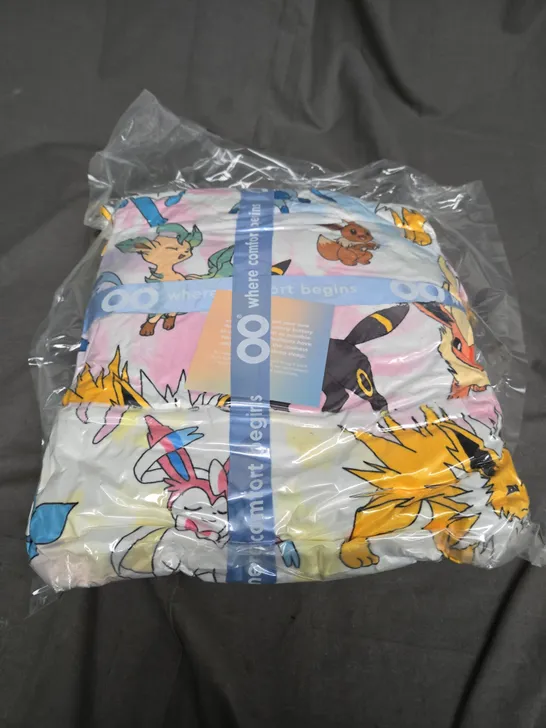 SEALED OODIE HOODED OVERSIZED BLANKET - POKÉMON