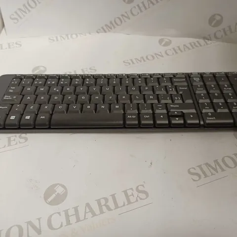 LOGITECH MK220 COMPACT WIRELESS KEYBOARD FOR WINDOWS, QWERTY SPANISH LAYOUT - BLACK