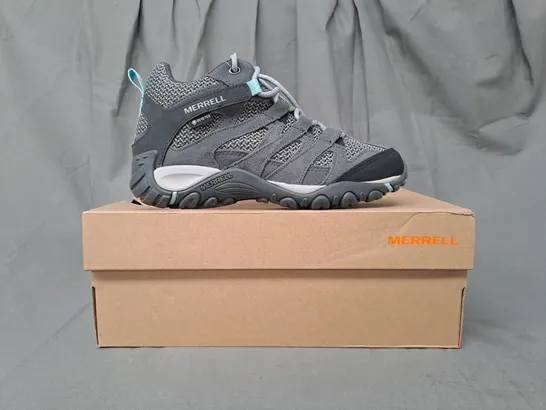 BOXED PAIR OF MERRELL ALVERSTONE MID GTX SHOES IN GREY UK SIZE 5