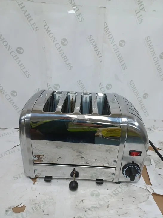 BOXED DUALIT 4 SLOT VARIO CLASSIC TOASTER WITH TWO SANDWICH CAGES