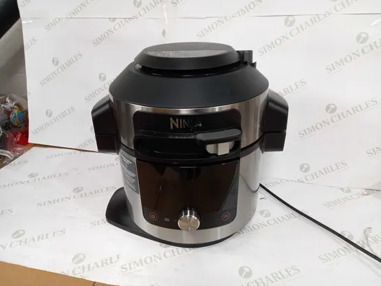 NINJA FOODI SMARTLID 7.5L MULTI COOKER & AIR FRYER RRP £270