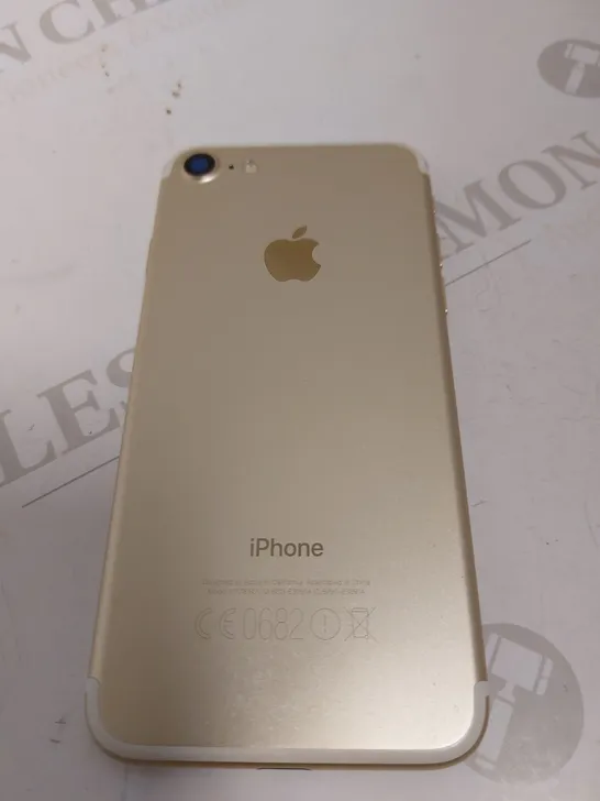 APPLE IPHONE 7 (A1778)