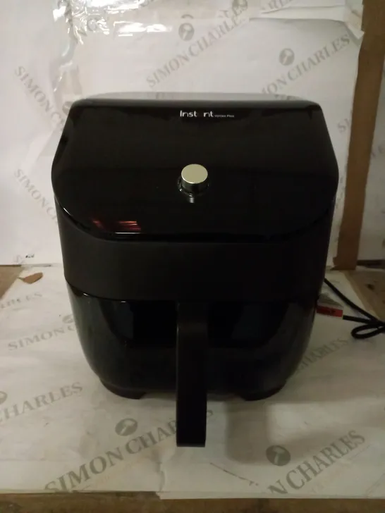 INSTANT POT VORTEX PLUS AIRFRYER