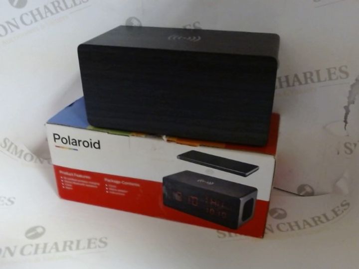 BLUETOOTH QI CHARGING ALARM CLOCK 3126401Simon Charles Auctioneers