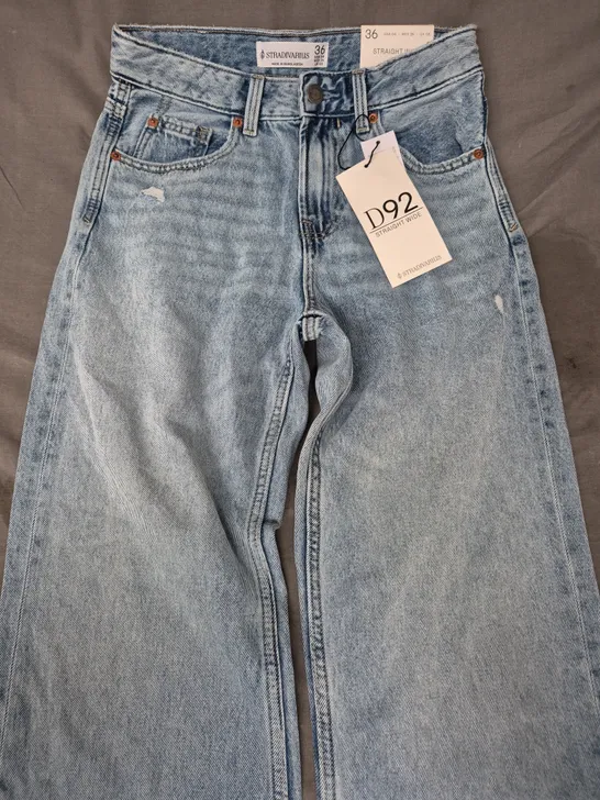 STRADIVARIUS D29 STRAIGHT WIDE LEG JEANS IN BLUE SIZE UK 8