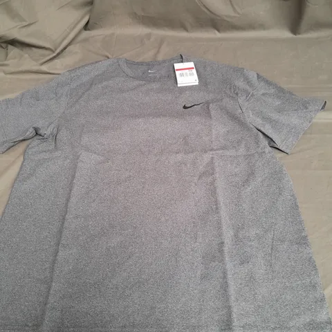 NIKE GREY LARGE DRI-FIT SHIRT