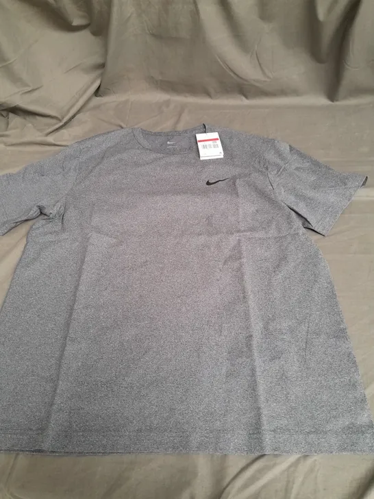 NIKE GREY LARGE DRI-FIT SHIRT