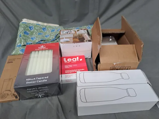 BOX OF APPROXIMATELY 15 ITEMS TO INCLUDE: ELECTRIC MIXER, CANDLES & WATER FLASKS