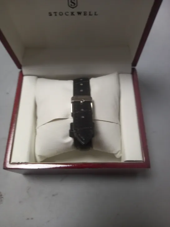 STOCKWELL SQUARE BODIED LADIES WATCH WITH BLACK LEATHER STRAP IN WOODEN GIFT BOX