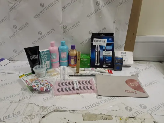 BOX OF APPROXIMATLY 20 ITEMS TO INCLUDE COLGATE, YSL, REDKEN BREWS ETC 